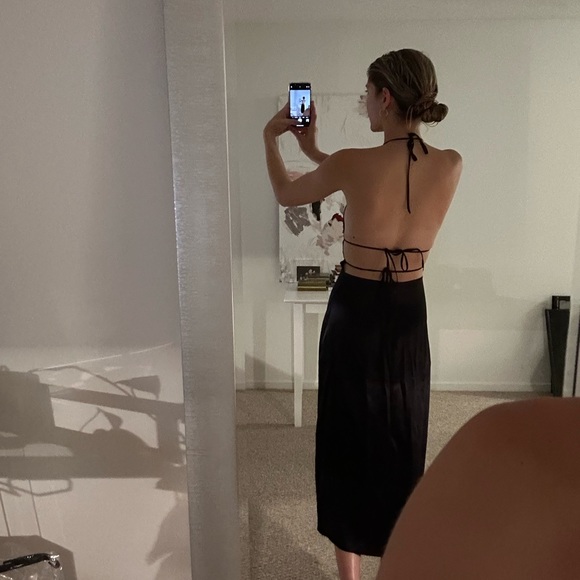 Black silk reformation midi dress - Picture 3 of 3
